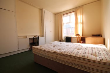 2 bed flat, Hotspur Street, Jesmond Vale, Newcastle, NE65BH - Image 4